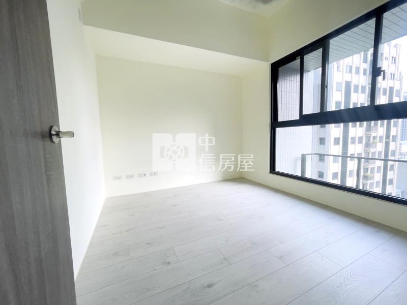 仁山潮尚居3房平車房屋室內格局與周邊環境