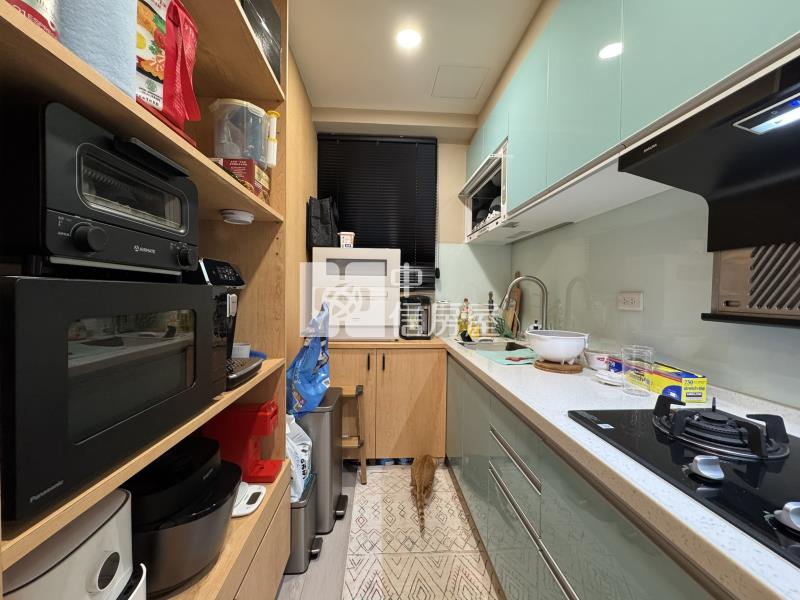近新屋市區裝潢兩房車房屋室內格局與周邊環境
