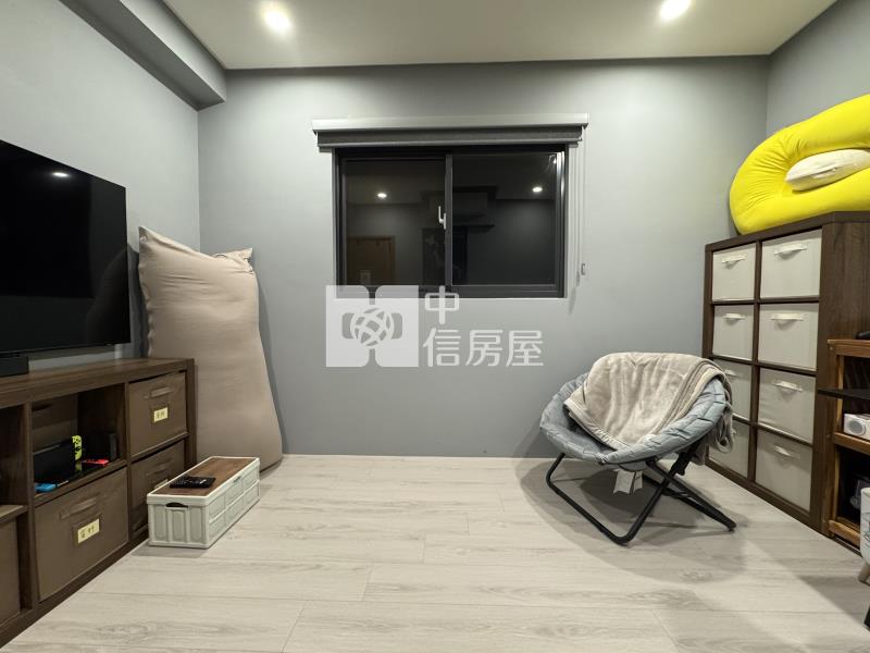 近新屋市區裝潢兩房車房屋室內格局與周邊環境