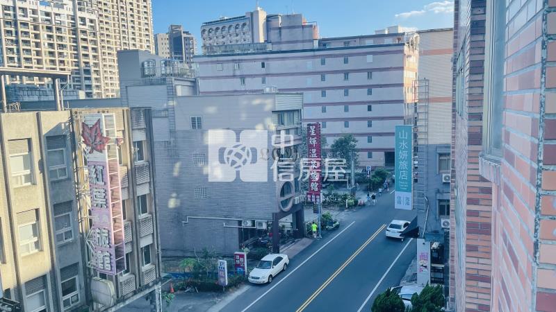 稀有釋出超大湯池雅緻湯屋房屋室內格局與周邊環境
