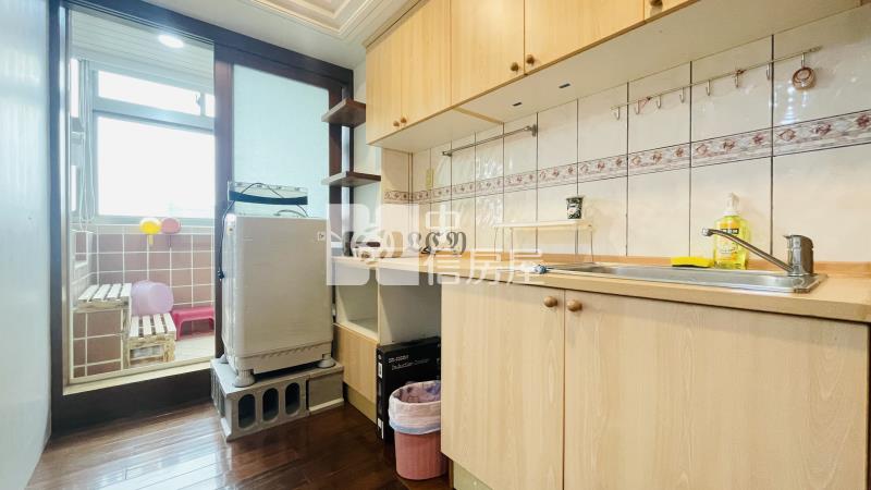 稀有釋出超大湯池雅緻湯屋房屋室內格局與周邊環境