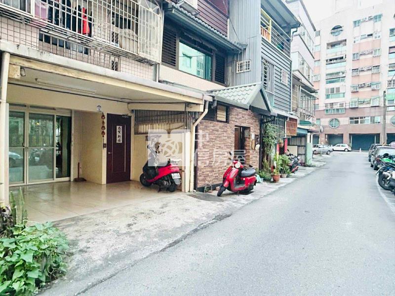 宜中金雞母收租七套房房屋室內格局與周邊環境