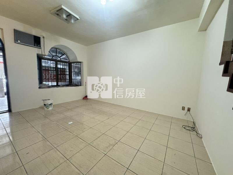 潭子矽品臨8米活路別墅房屋室內格局與周邊環境