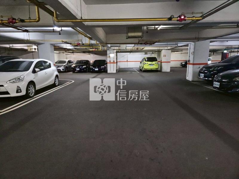 捷運太宇尊爵高樓車位房屋室內格局與周邊環境