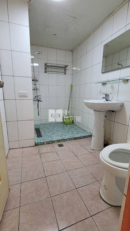 中壢內壢健康城市3房(中信卓越團隊)房屋室內格局與周邊環境