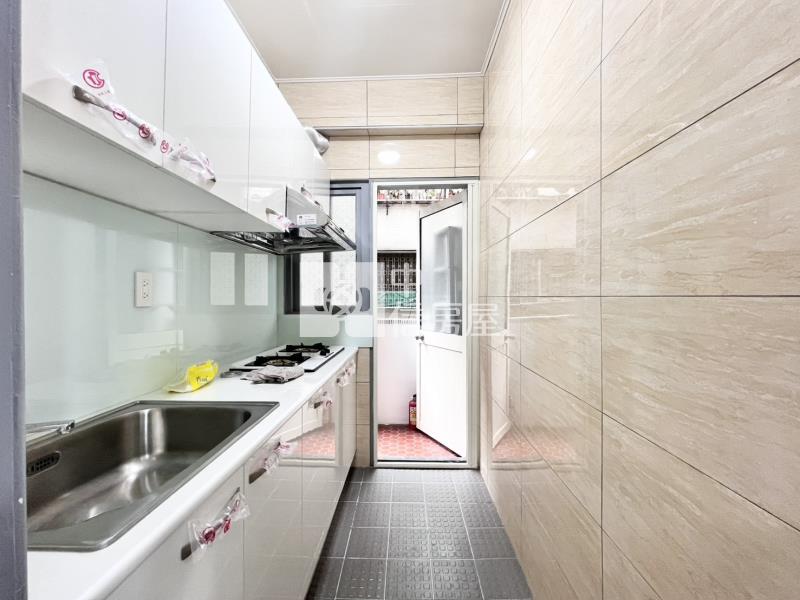 新民高中三樓美寓房屋室內格局與周邊環境