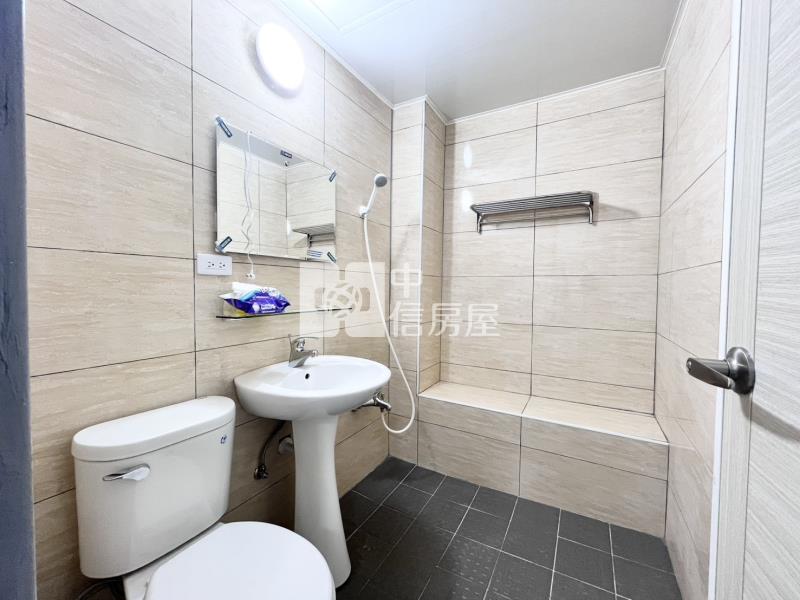 新民高中三樓美寓房屋室內格局與周邊環境