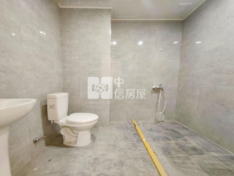 頭家商圈臨路電梯別墅房屋室內格局與周邊環境