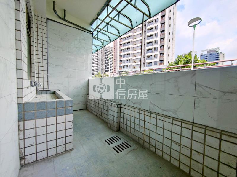 頭家商圈臨路電梯別墅房屋室內格局與周邊環境