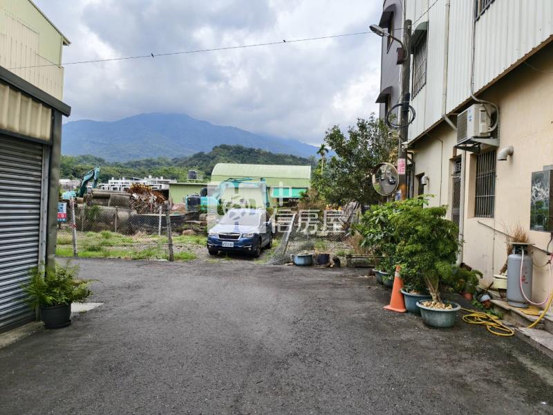 集集面寬都內建地房屋室內格局與周邊環境