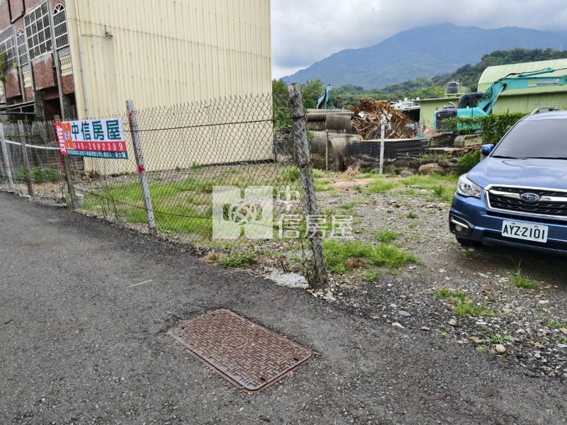 集集面寬都內建地房屋室內格局與周邊環境