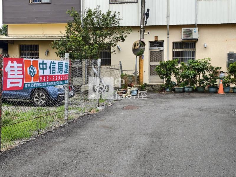 集集面寬都內建地房屋室內格局與周邊環境