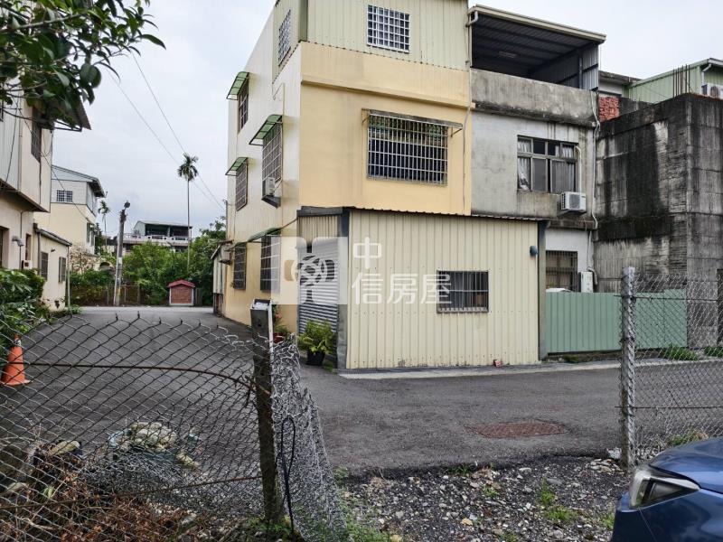 集集面寬都內建地房屋室內格局與周邊環境