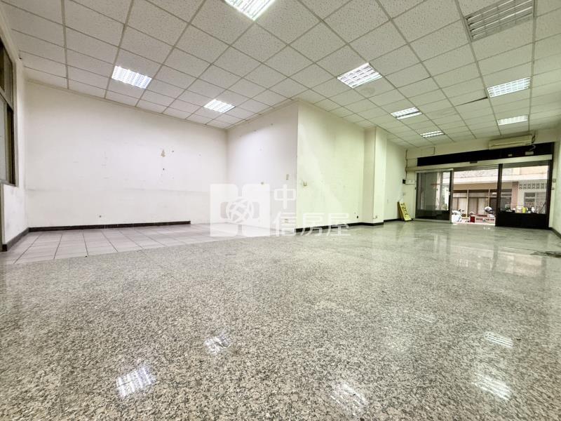 西區教育大學|十米活路|八米面寬雙店面房屋室內格局與周邊環境