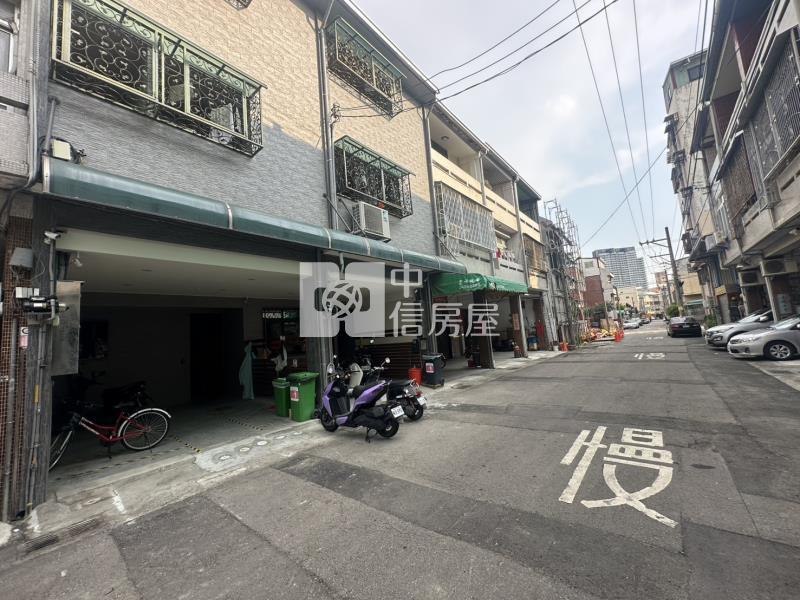 水湳九套收租金雞母房屋室內格局與周邊環境