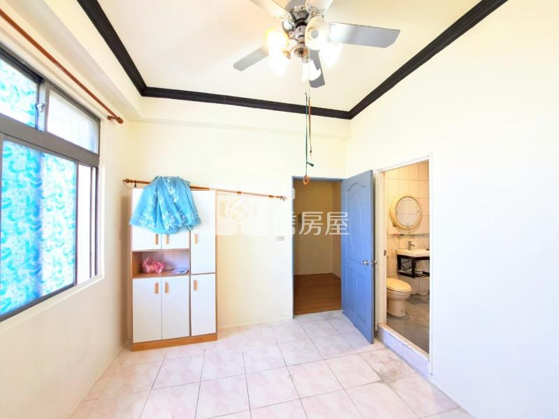 A1-33更生路學區旁別墅房屋室內格局與周邊環境
