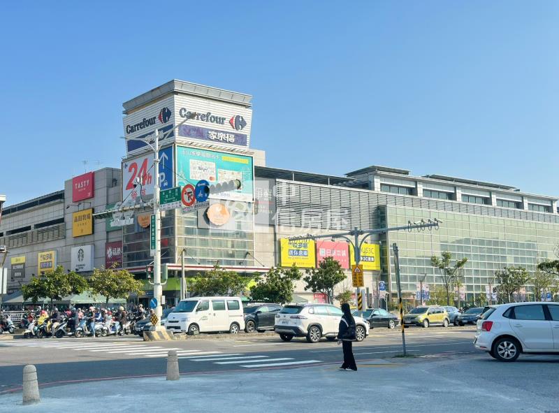 永華近市府三角窗商辦／店面房屋室內格局與周邊環境
