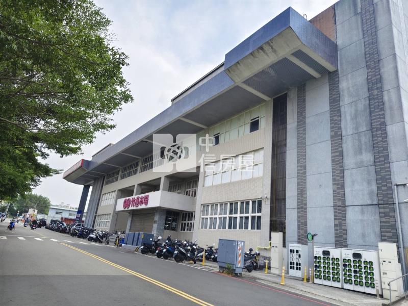 東區轉運站商業建地房屋室內格局與周邊環境