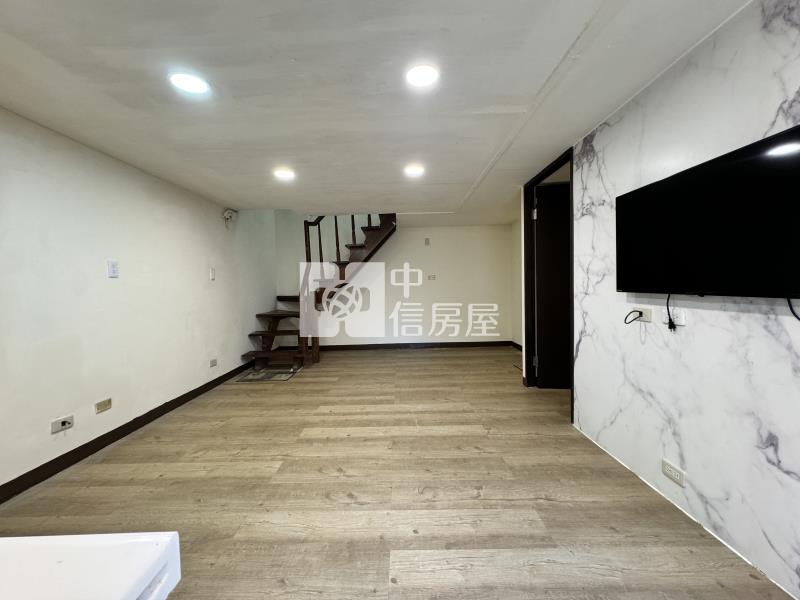 大園大皇冠低總價四房房屋室內格局與周邊環境