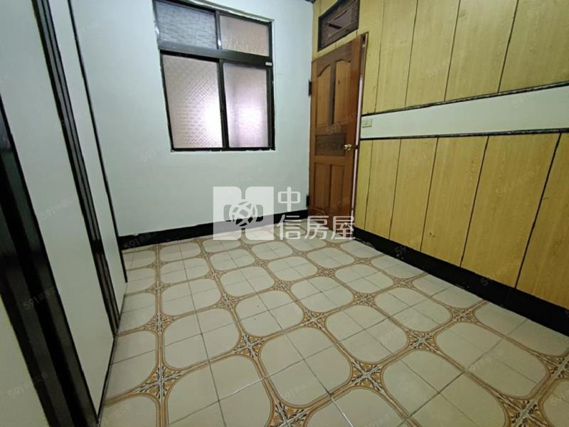 近桃園夜市/藝文特區 愛國街公寓(中信卓越團隊)房屋室內格局與周邊環境