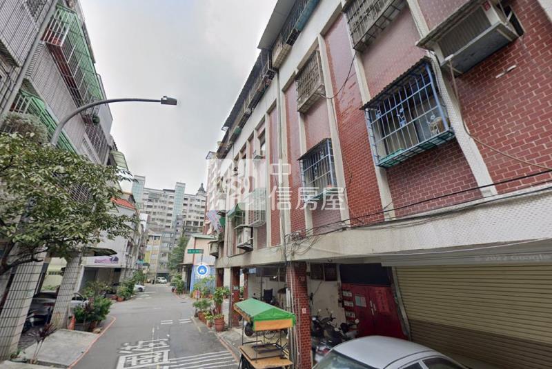 近桃園夜市/藝文特區 愛國街公寓(中信卓越團隊)房屋室內格局與周邊環境