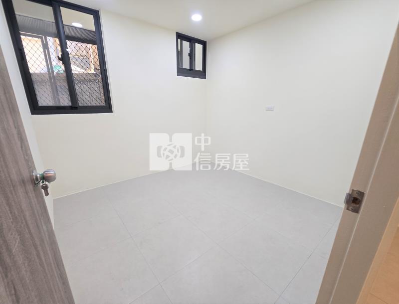 大里元百天廈2房平車房屋室內格局與周邊環境