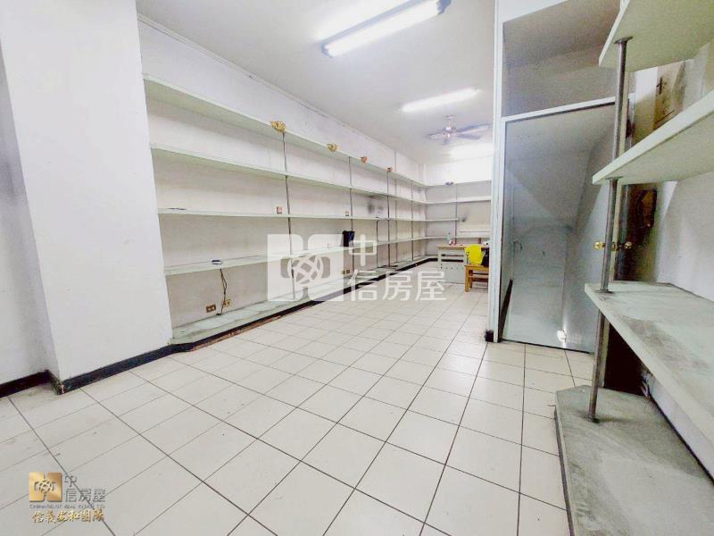 中壢體育園區透天店面房屋室內格局與周邊環境