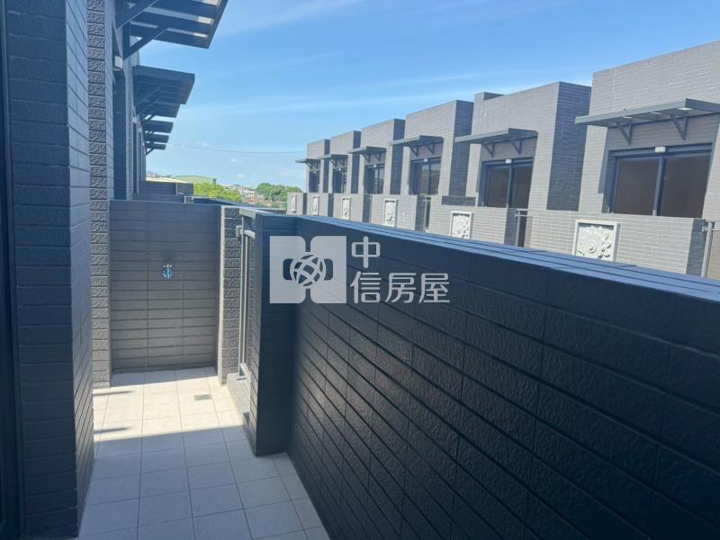 大雅中科雙車透天房屋室內格局與周邊環境