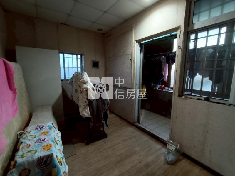 平鎮火車站稀有美透天房屋室內格局與周邊環境