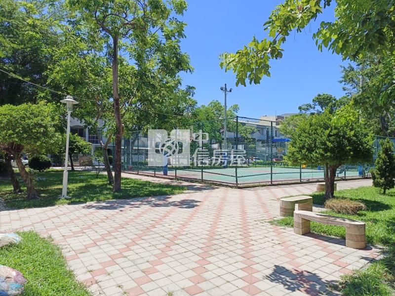 湖美面公園有整理增建獨院車墅房屋室內格局與周邊環境