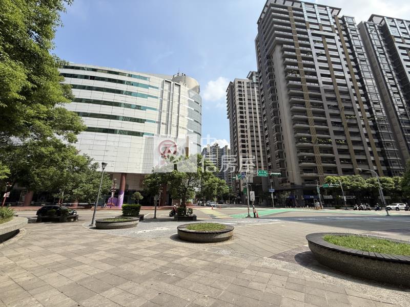 SOGO海華國際會館景觀美套房房屋室內格局與周邊環境