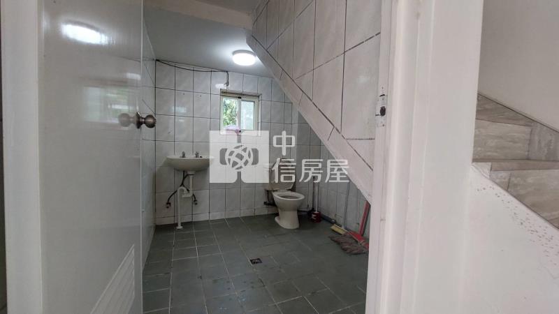 觀音快速路八段合法農舍房屋室內格局與周邊環境