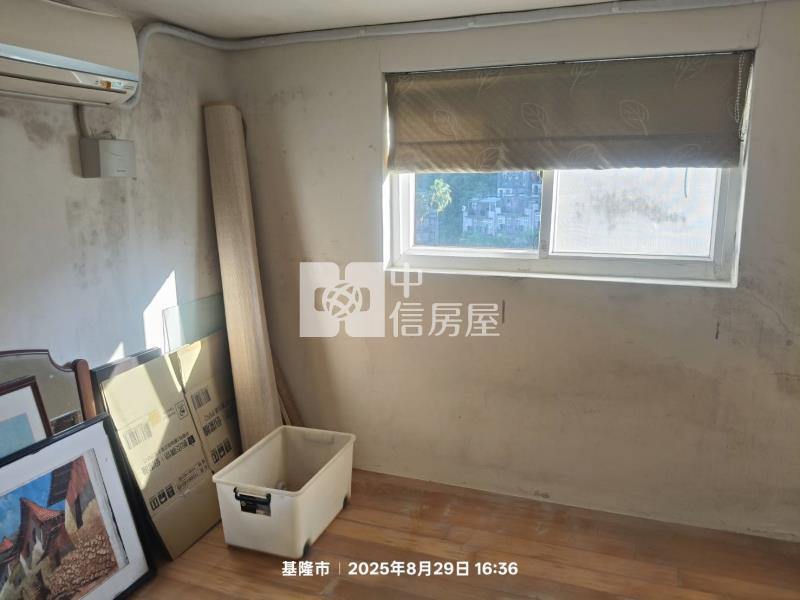 D007綠葉挑高三房車房屋室內格局與周邊環境