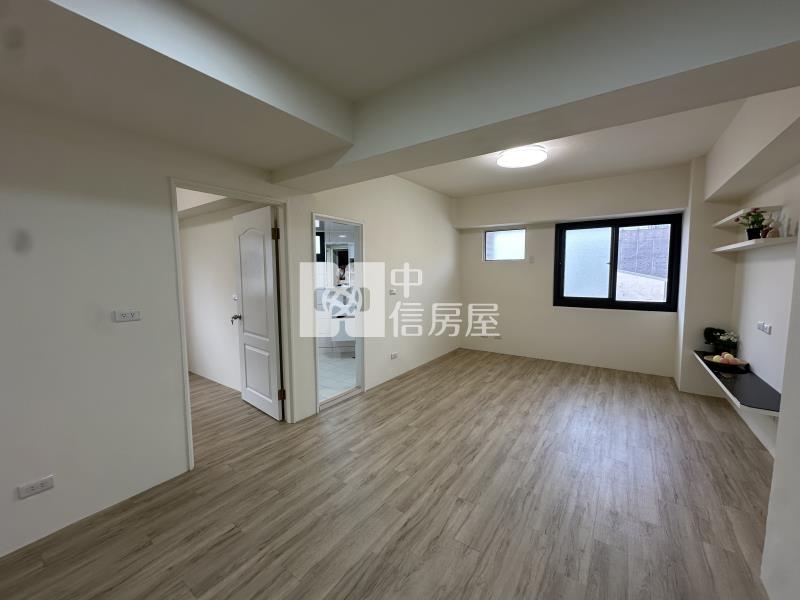 中科世貿全新整理三房平車房屋室內格局與周邊環境