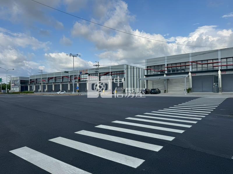 新市大馬路旁建地房屋室內格局與周邊環境