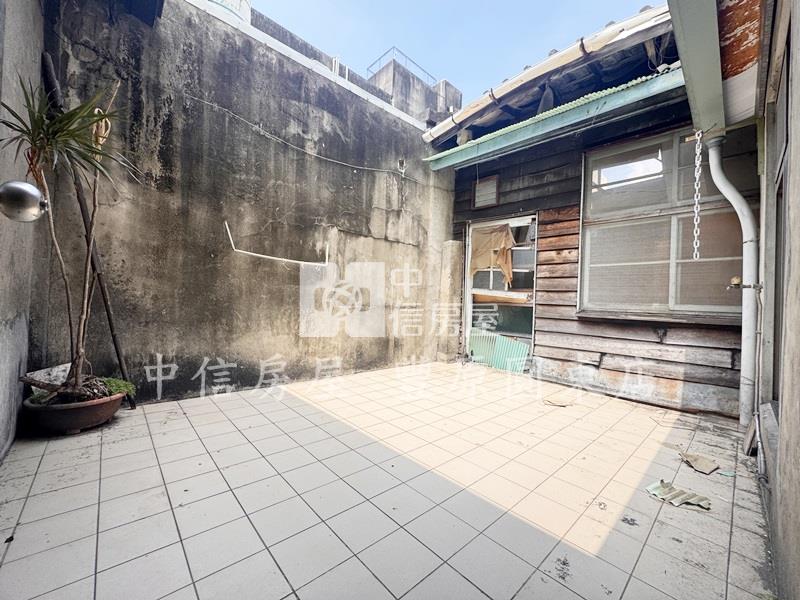 向陽透店房屋室內格局與周邊環境
