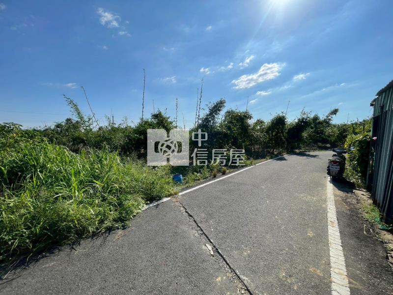 歸仁崙頂段美農地房屋室內格局與周邊環境