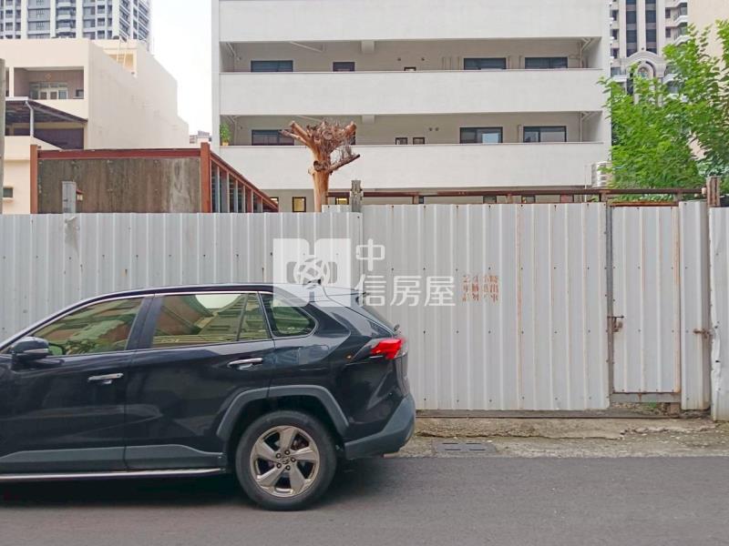 左營高鐵稀有建地房屋室內格局與周邊環境