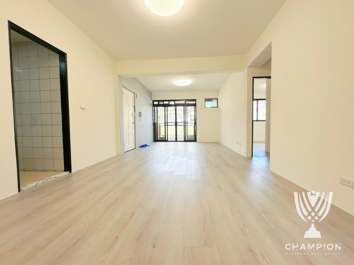 【冠軍】東信路電梯四房房屋室內格局與周邊環境