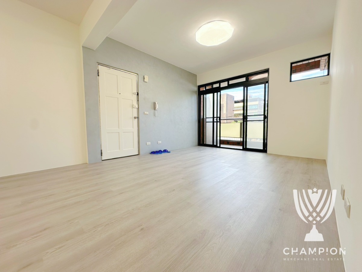 【冠軍】東信路電梯四房房屋室內格局與周邊環境