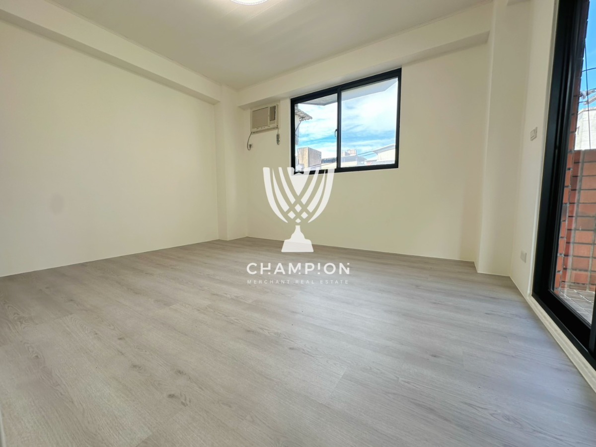 【冠軍】東信路電梯四房房屋室內格局與周邊環境