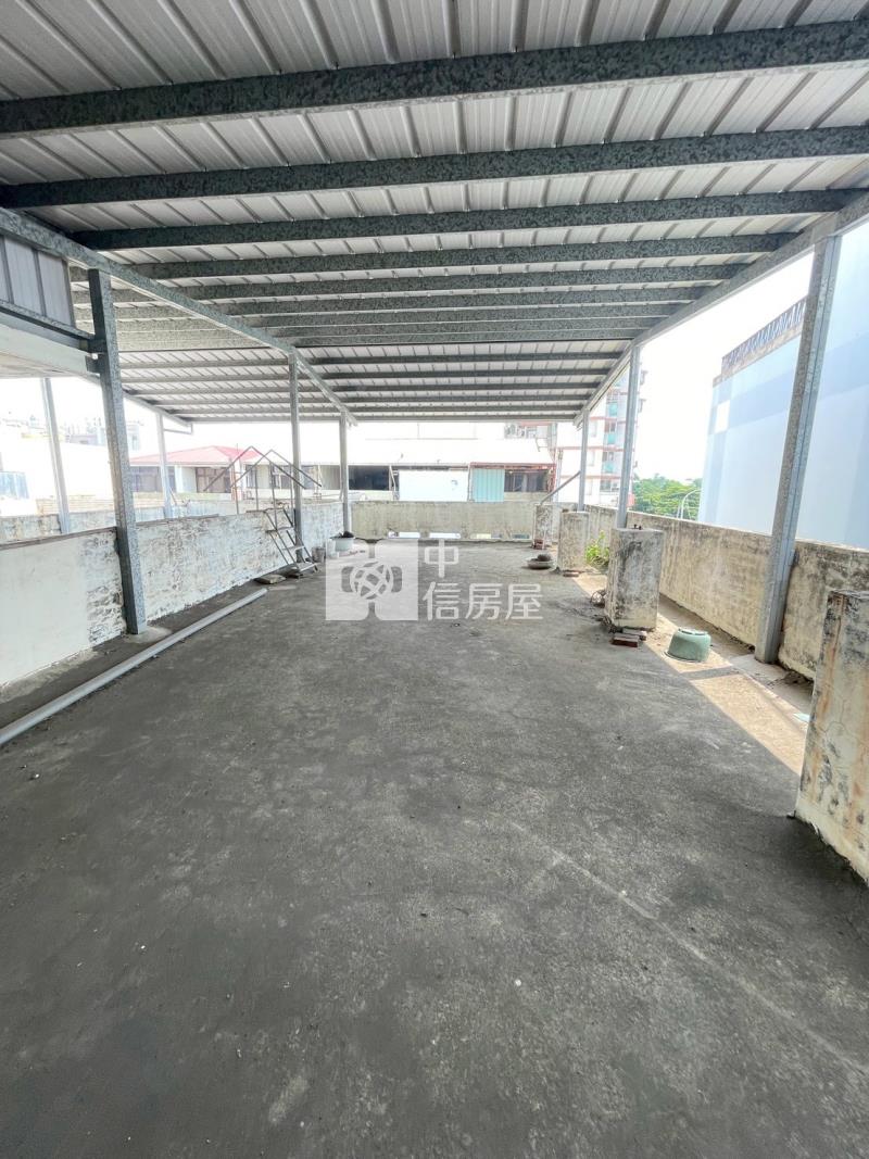 斗六中山路大面寬金店面房屋室內格局與周邊環境