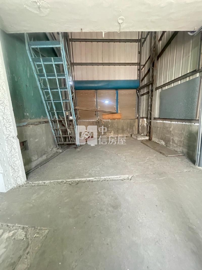 斗六火車站旁西市店面房屋室內格局與周邊環境