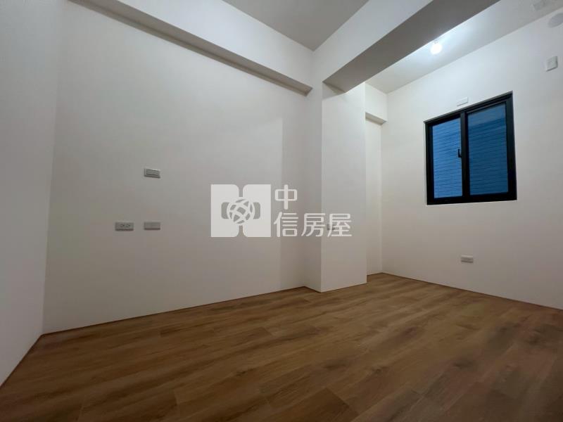 光興全新完工電梯透店房屋室內格局與周邊環境