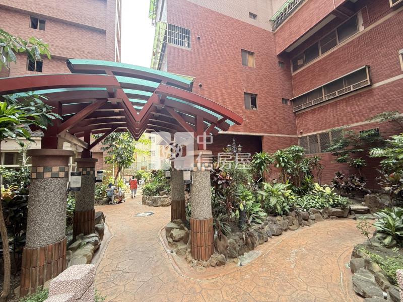 【獨家銷售】左營現代親家大廈房屋室內格局與周邊環境