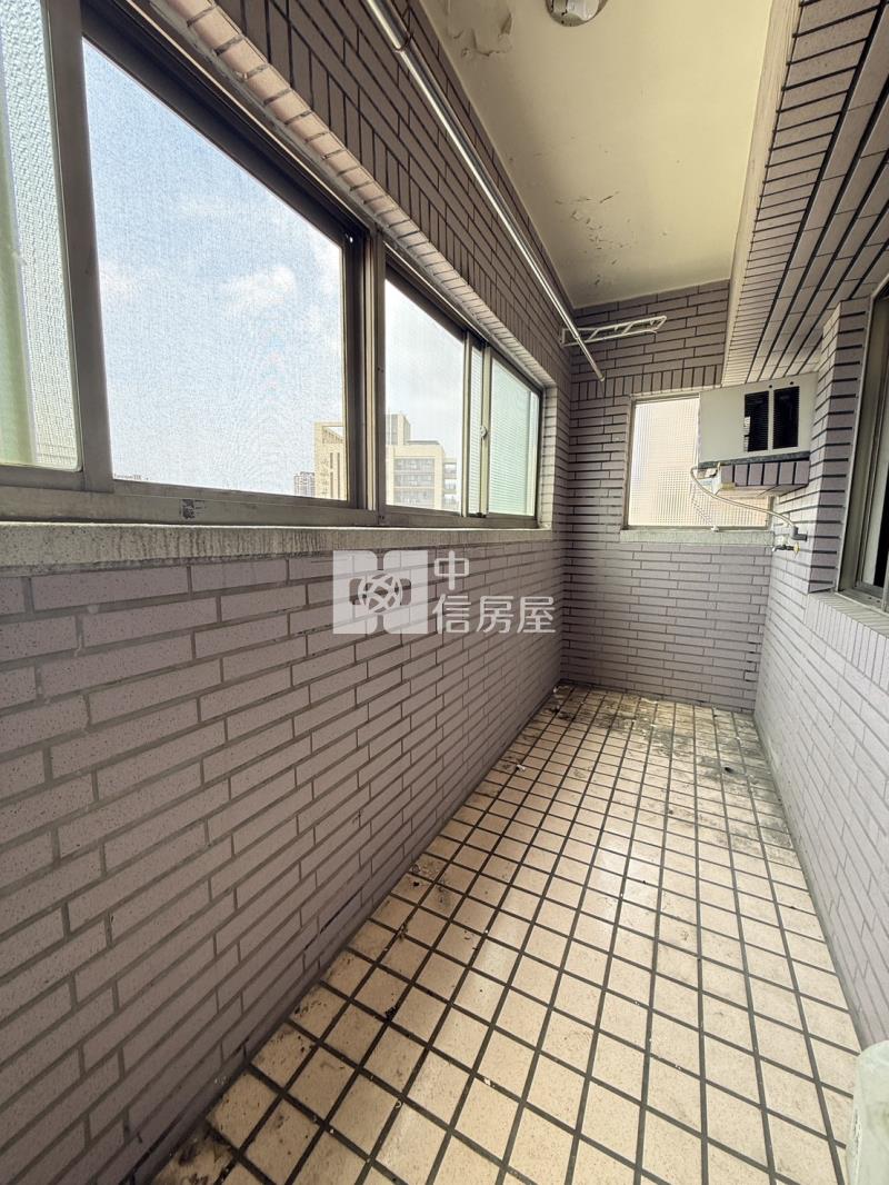 【獨家銷售】左營現代親家大廈房屋室內格局與周邊環境