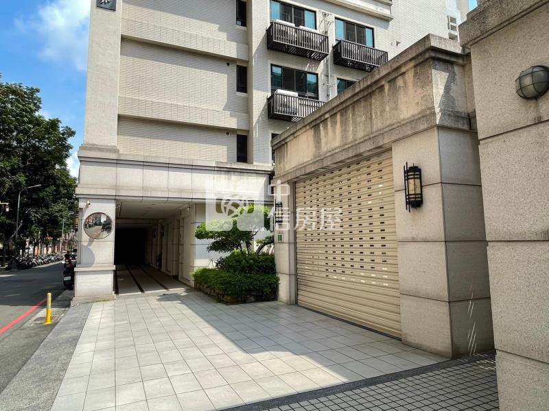 【璟慶敦品】敦化公園|大面寬臨路店面|含平車房屋室內格局與周邊環境