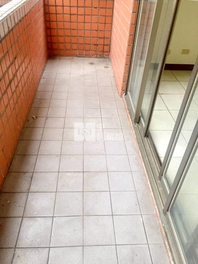●南榮路投資三樓房屋室內格局與周邊環境
