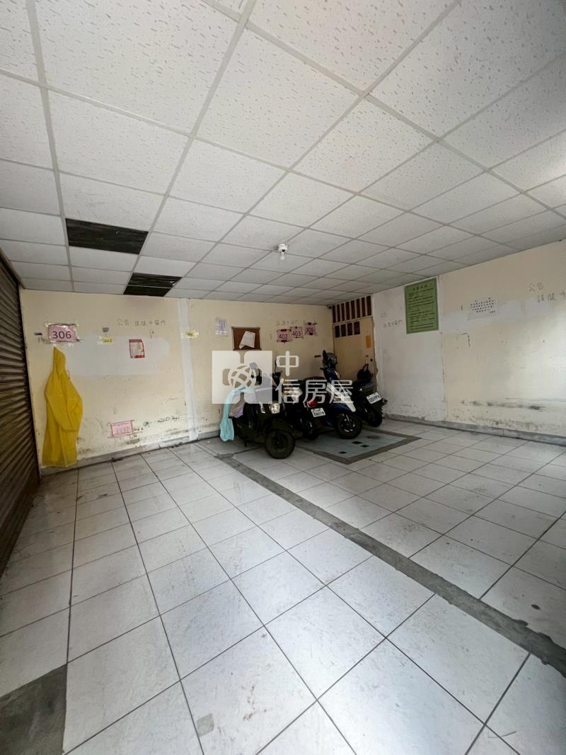 南亞店面+16間套房房屋室內格局與周邊環境