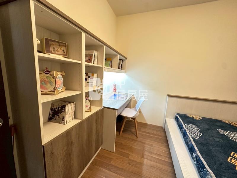 (鄉林新月灣)樹義國小旁裝潢三房車位美屋房屋室內格局與周邊環境